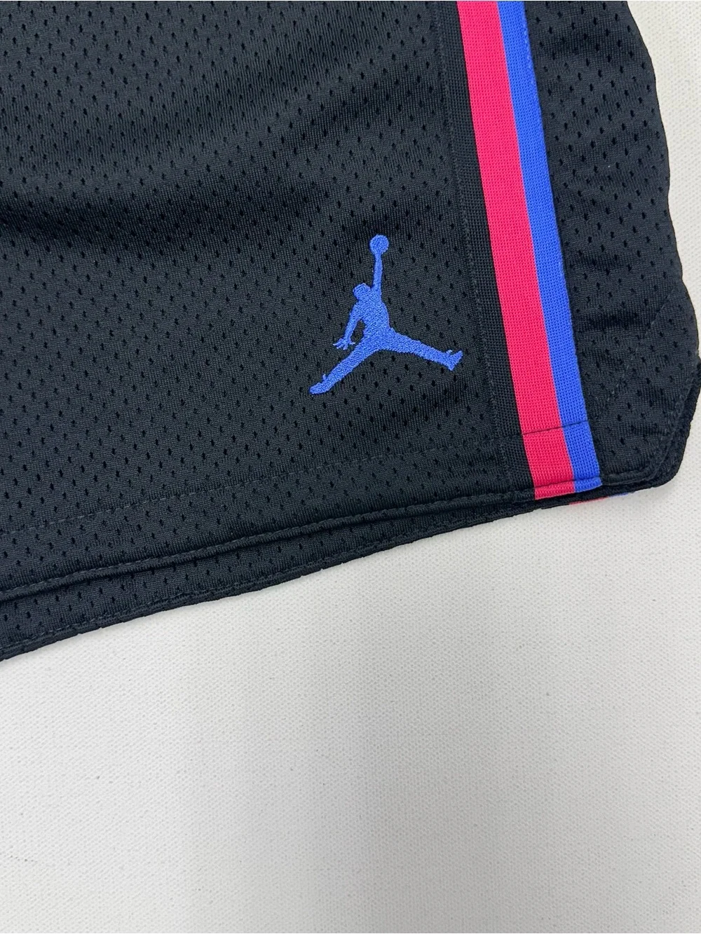 Nike Air Jordan Retro DNA Mesh Logo Rare Air Black Shorts DJ0198-010 Mens Medium
